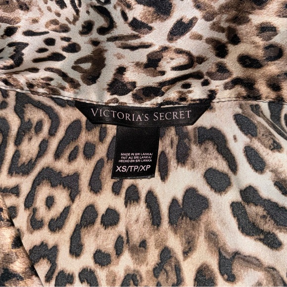 Victoria's Secret Leopard Print Pajama Set - Picture 5 of 7